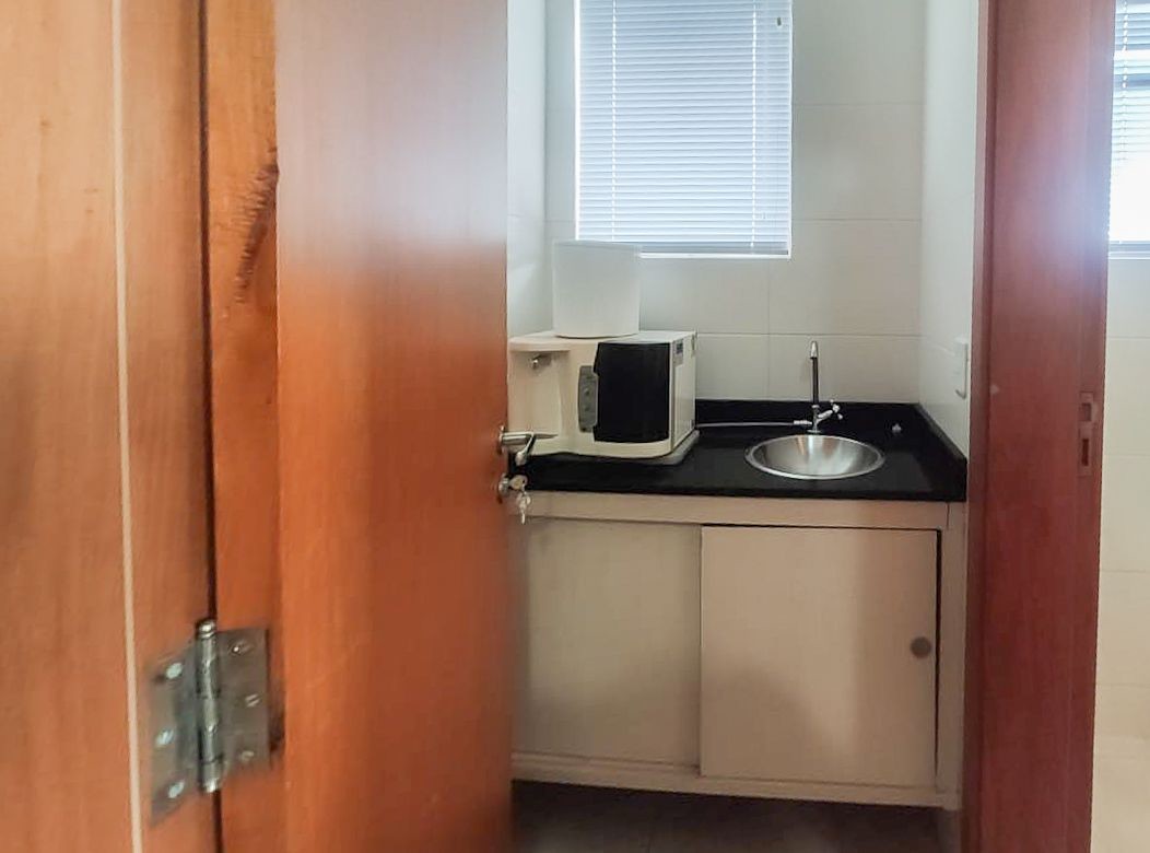 Sala para locação no bairro Centro de Londrina - Foto 6