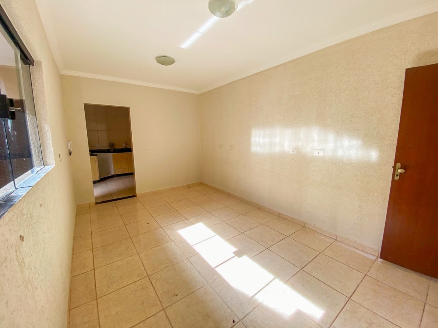 Casa Residencial para locação no bairro Jardim do Leste de Londrina - Foto 9