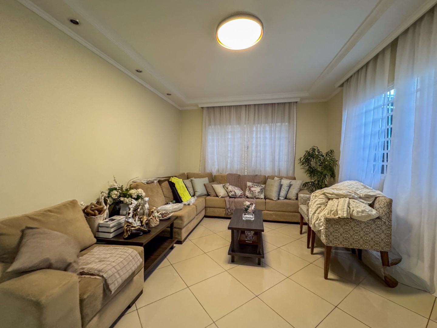 Casa Residencial para venda no Jardim Italia em Londrina com 275,59m² por R$ 1.000.000
