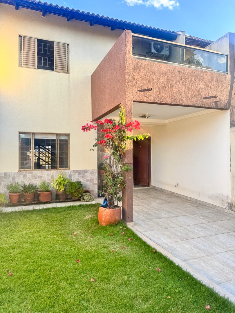 Casa Residencial para venda no Jardim Taruma em Londrina com 130m² por R$ 695.000