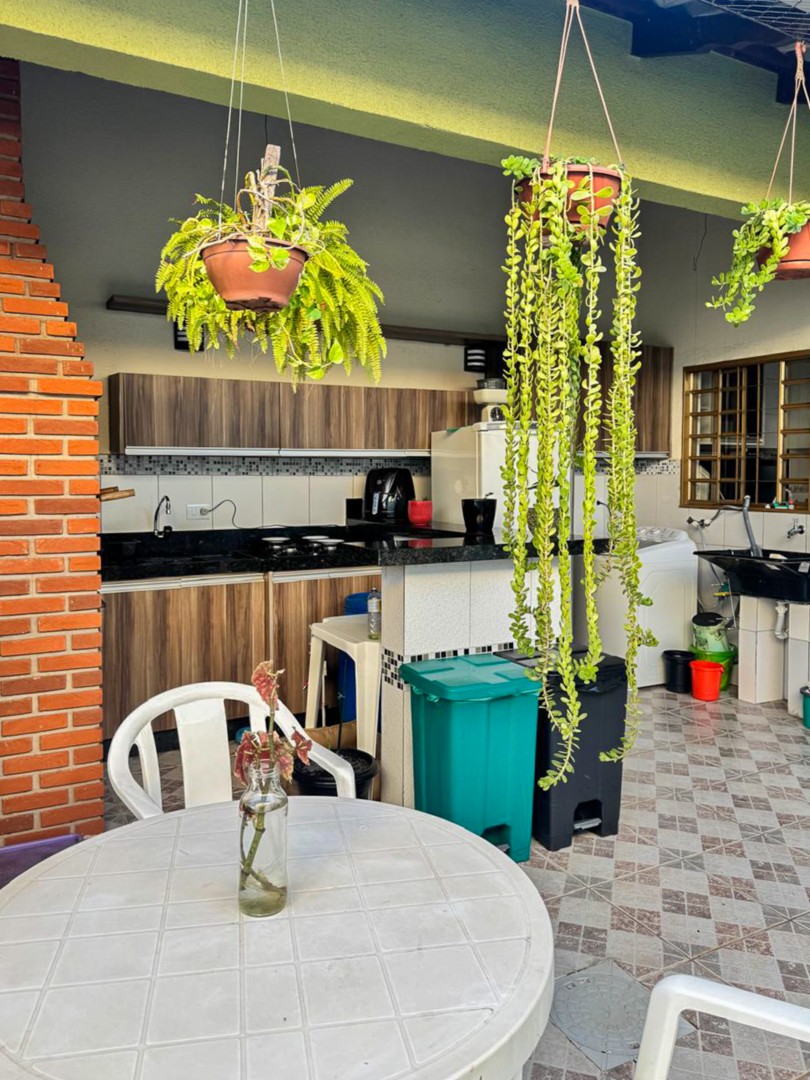 Casa Residencial para venda no bairro Jardim Taruma de Londrina - Foto 17