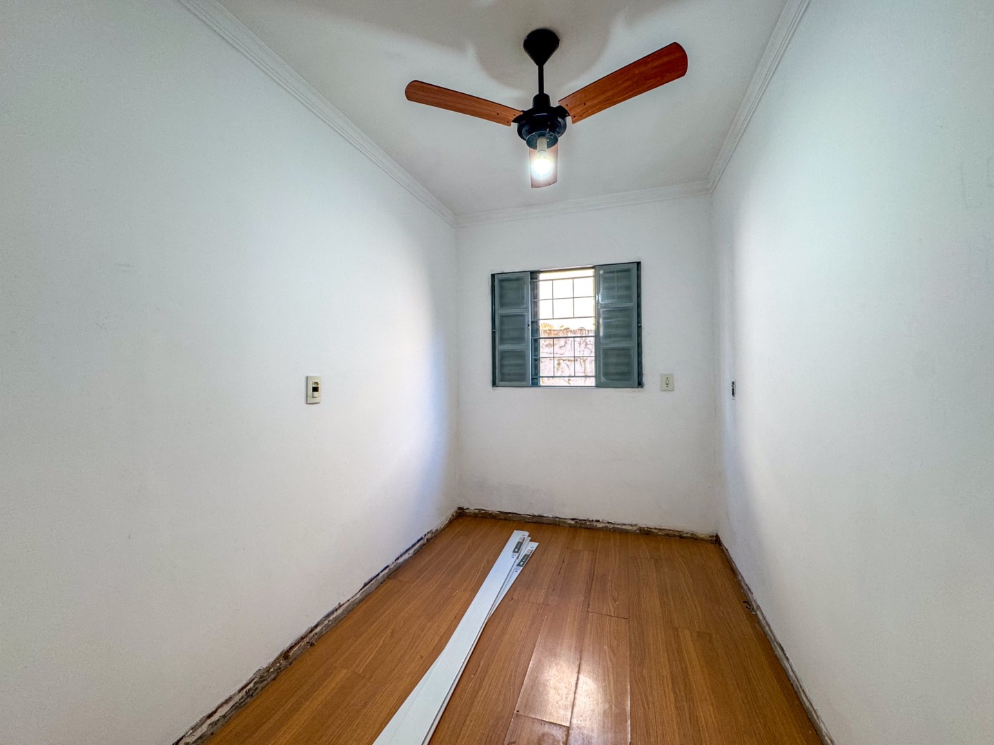 Casa Residencial para locação no bairro Laranjeiras de Londrina - Foto 8