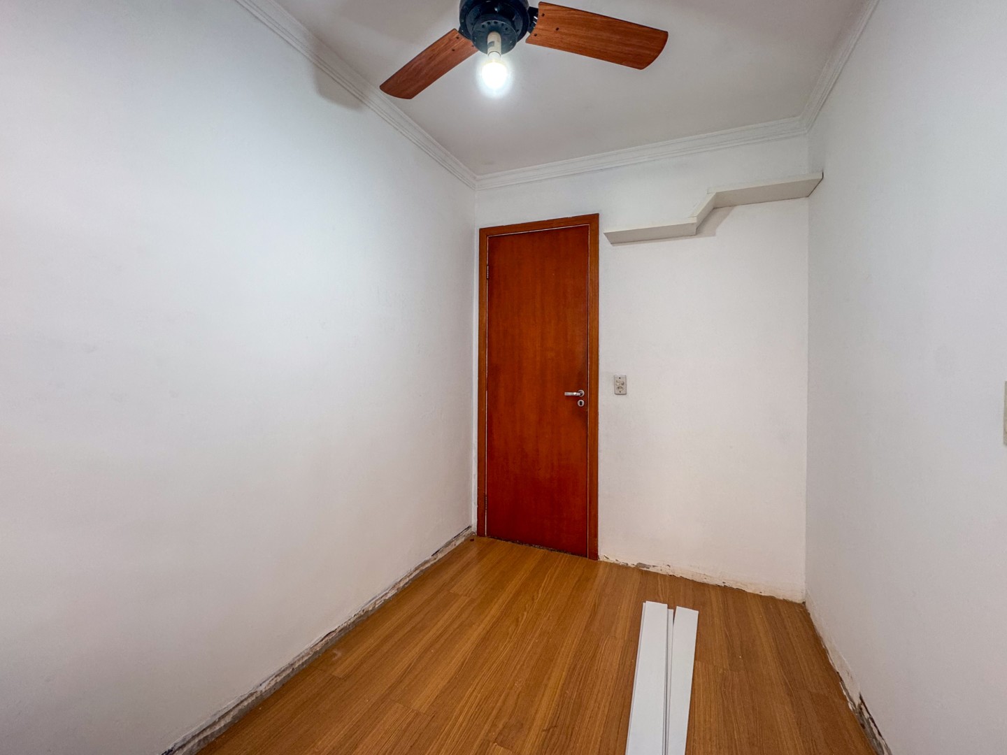 Casa Residencial para locação no bairro Laranjeiras de Londrina - Foto 9