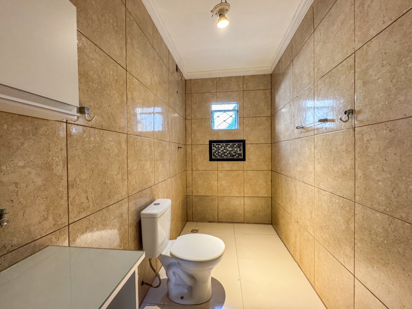 Casa Residencial para locação no bairro Laranjeiras de Londrina - Foto 13