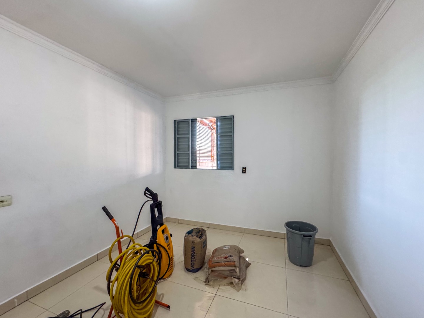 Casa Residencial para locação no bairro Laranjeiras de Londrina - Foto 5