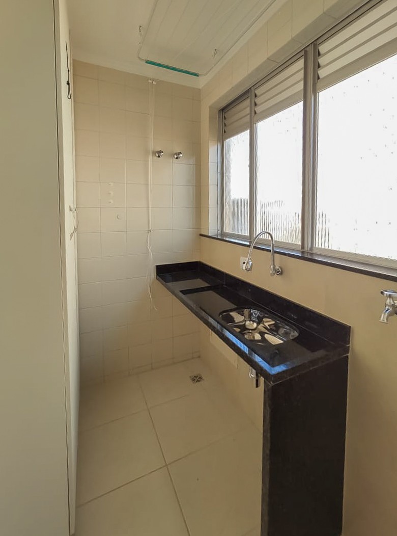 Apartamento para venda no bairro Jardim Londrilar de Londrina - Foto 17