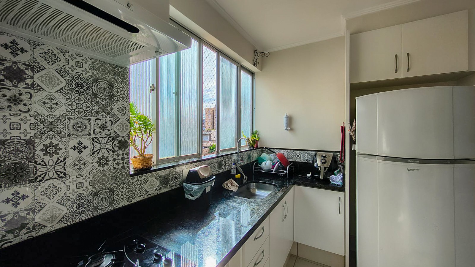 Apartamento para venda no bairro Jardim Londrilar de Londrina - Foto 14