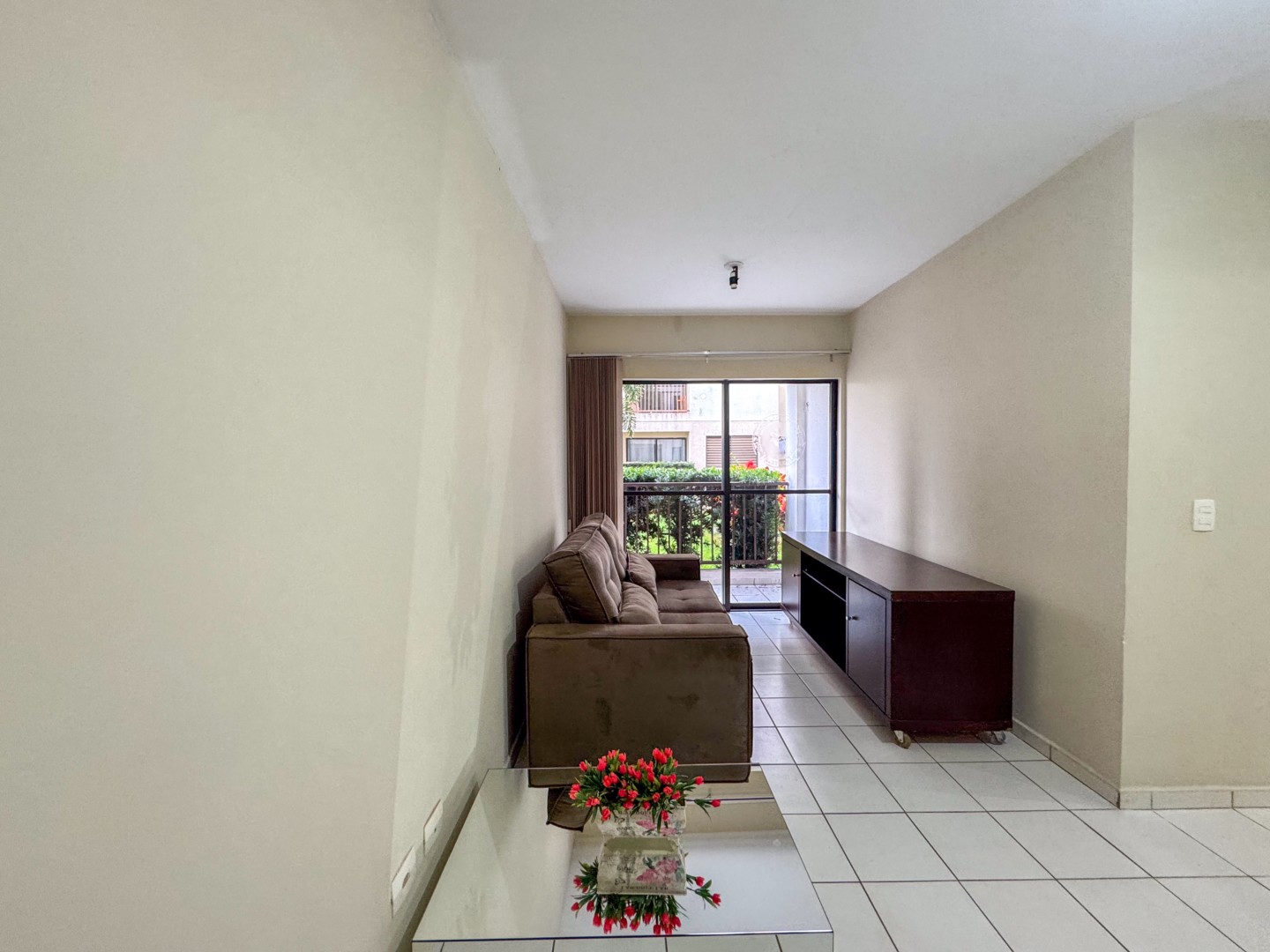 Apartamento para locacao no Alto da Colina em Londrina com 49,86m² por R$ 2.000 - Foto 2