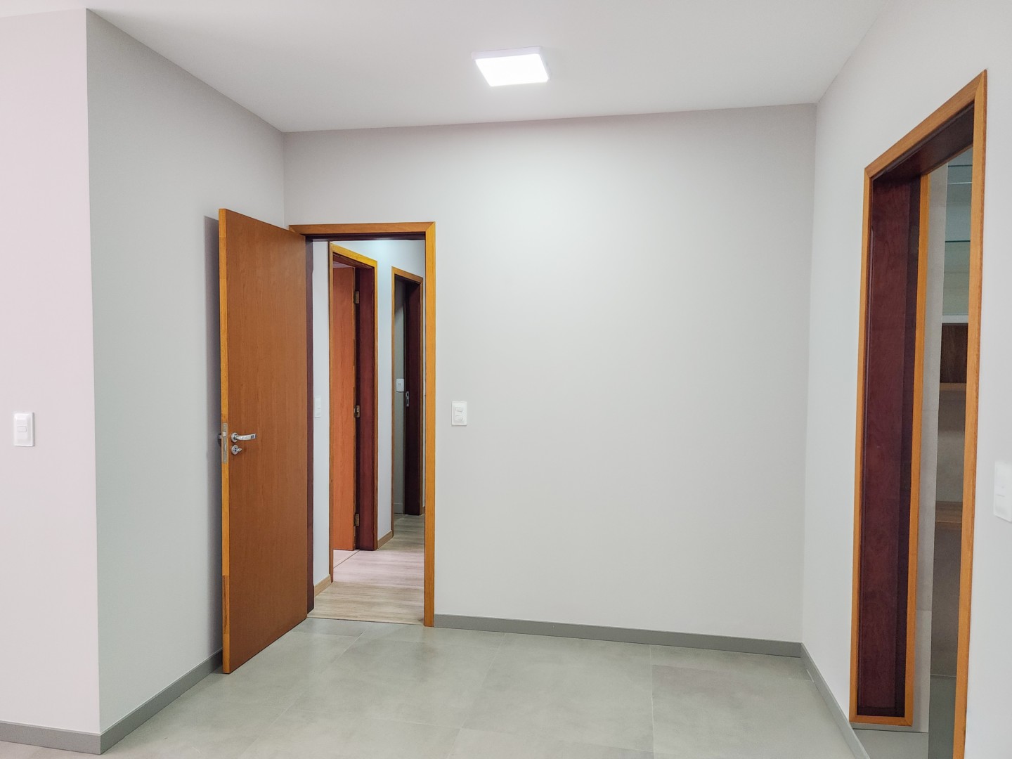 Apartamento para venda no bairro Centro de Londrina - Foto 5