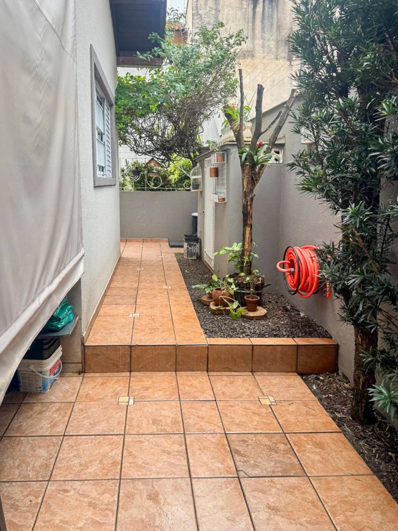Casa Residencial para venda no bairro California de Londrina - Foto 22