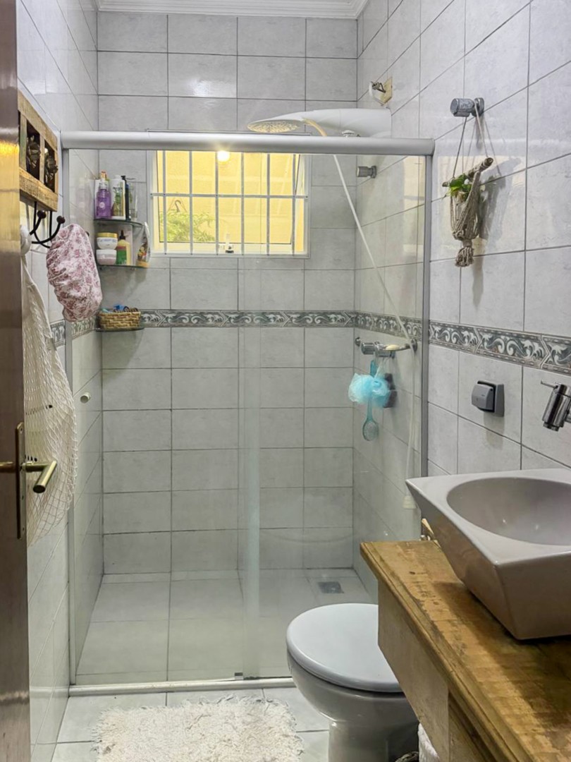 Casa Residencial para venda no bairro California de Londrina - Foto 14