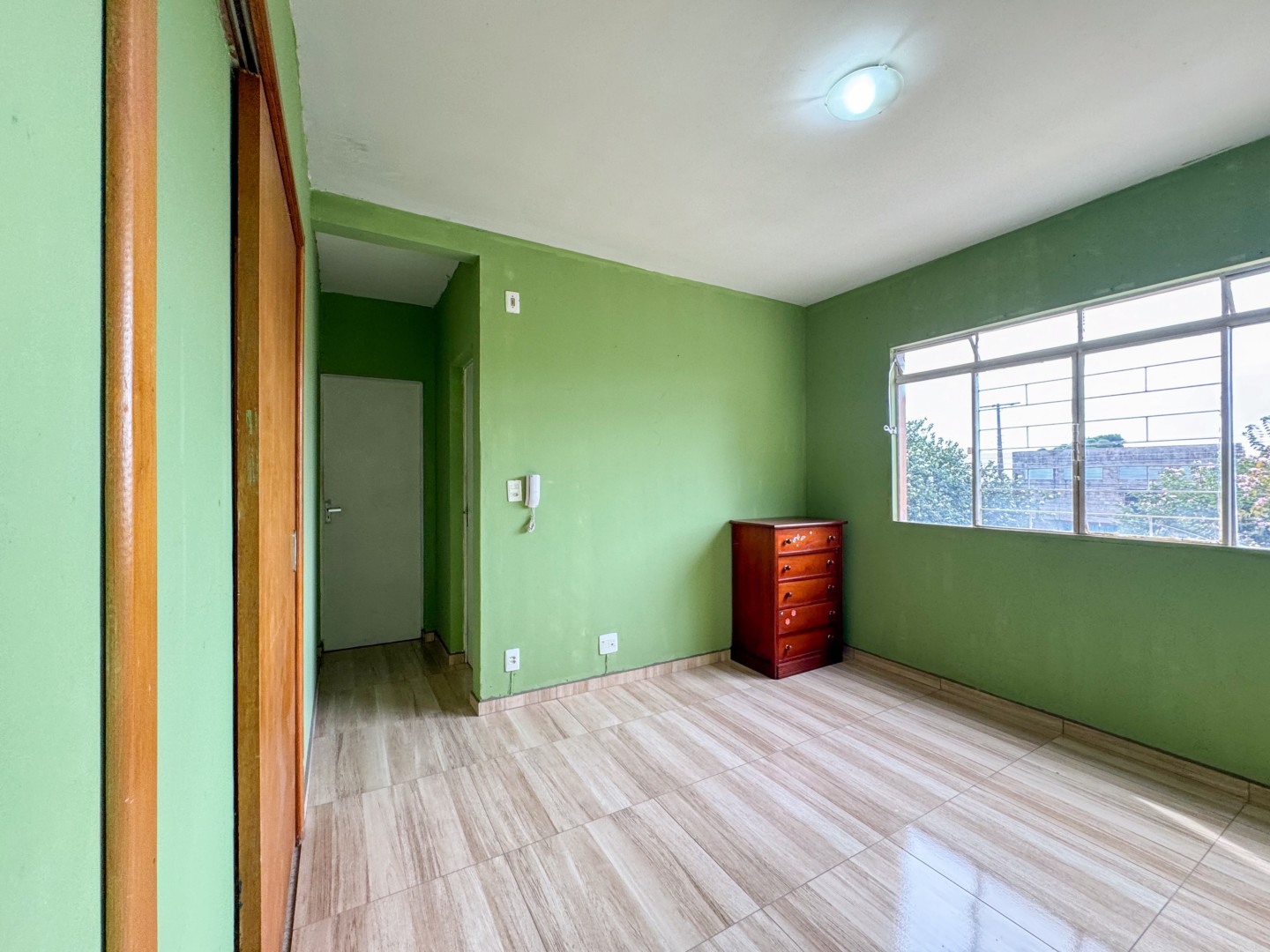 Apartamento para locacao no Tiete em Londrina com 70m² por R$ 1.000