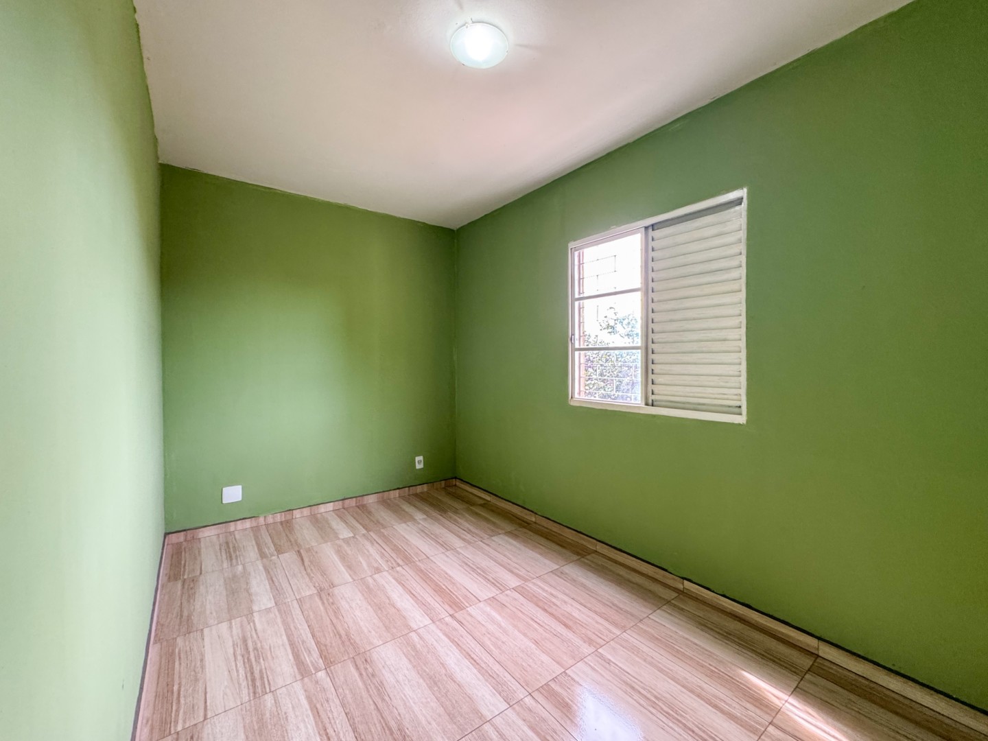 Apartamento para locação no bairro Tiete de Londrina - Foto 12