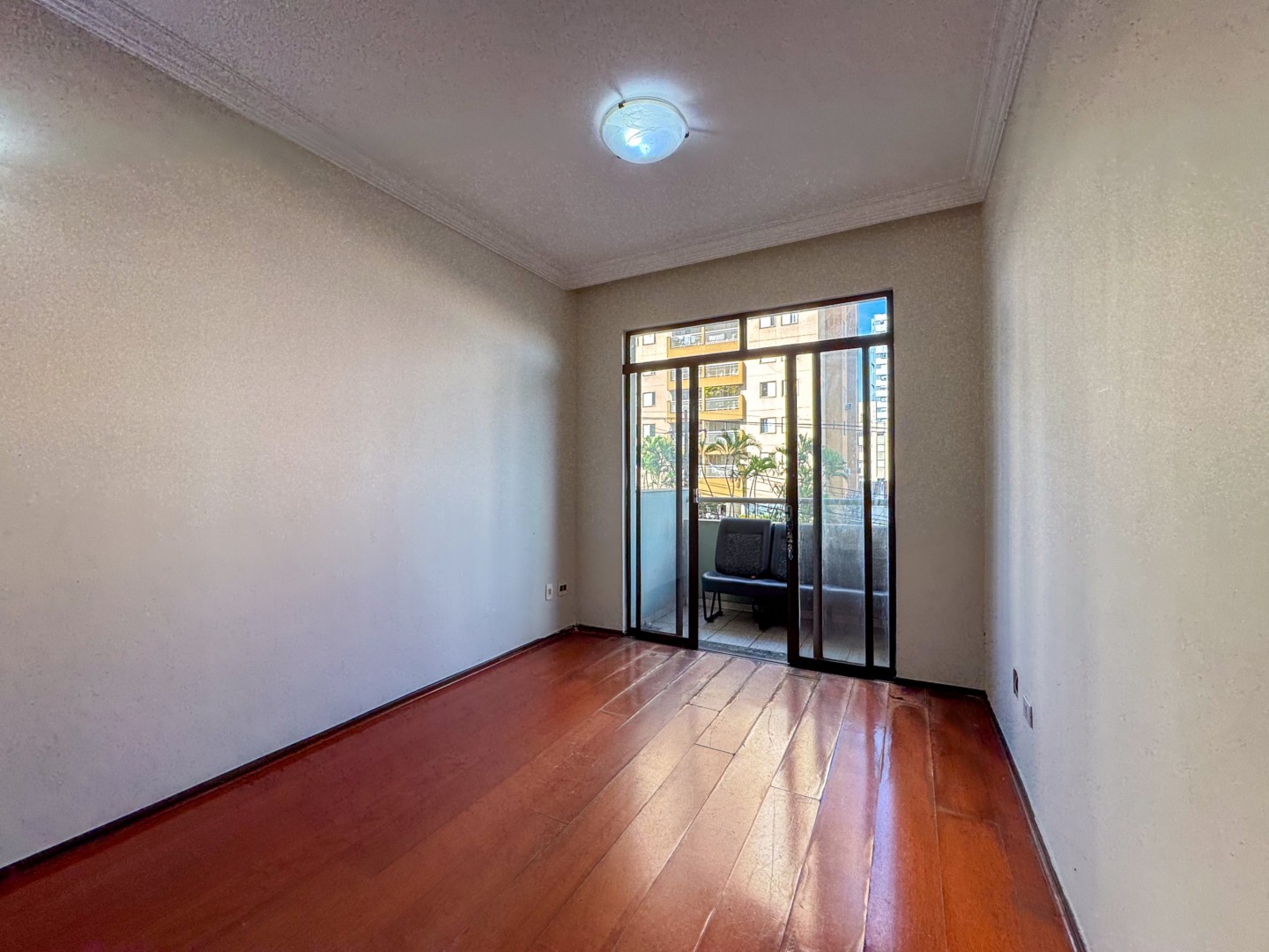 Apartamento para venda no bairro Centro de Londrina - Foto 6