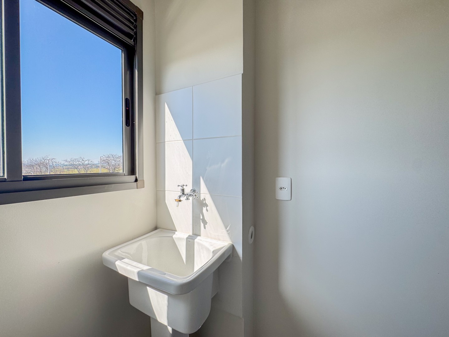 Apartamento para locação no bairro Portal Norte de Londrina - Foto 28