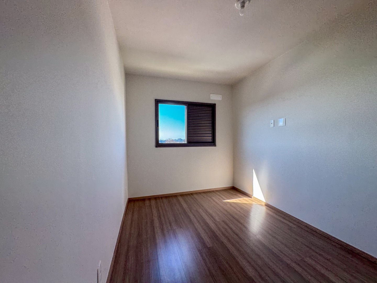 Apartamento para locação no bairro Portal Norte de Londrina - Foto 18