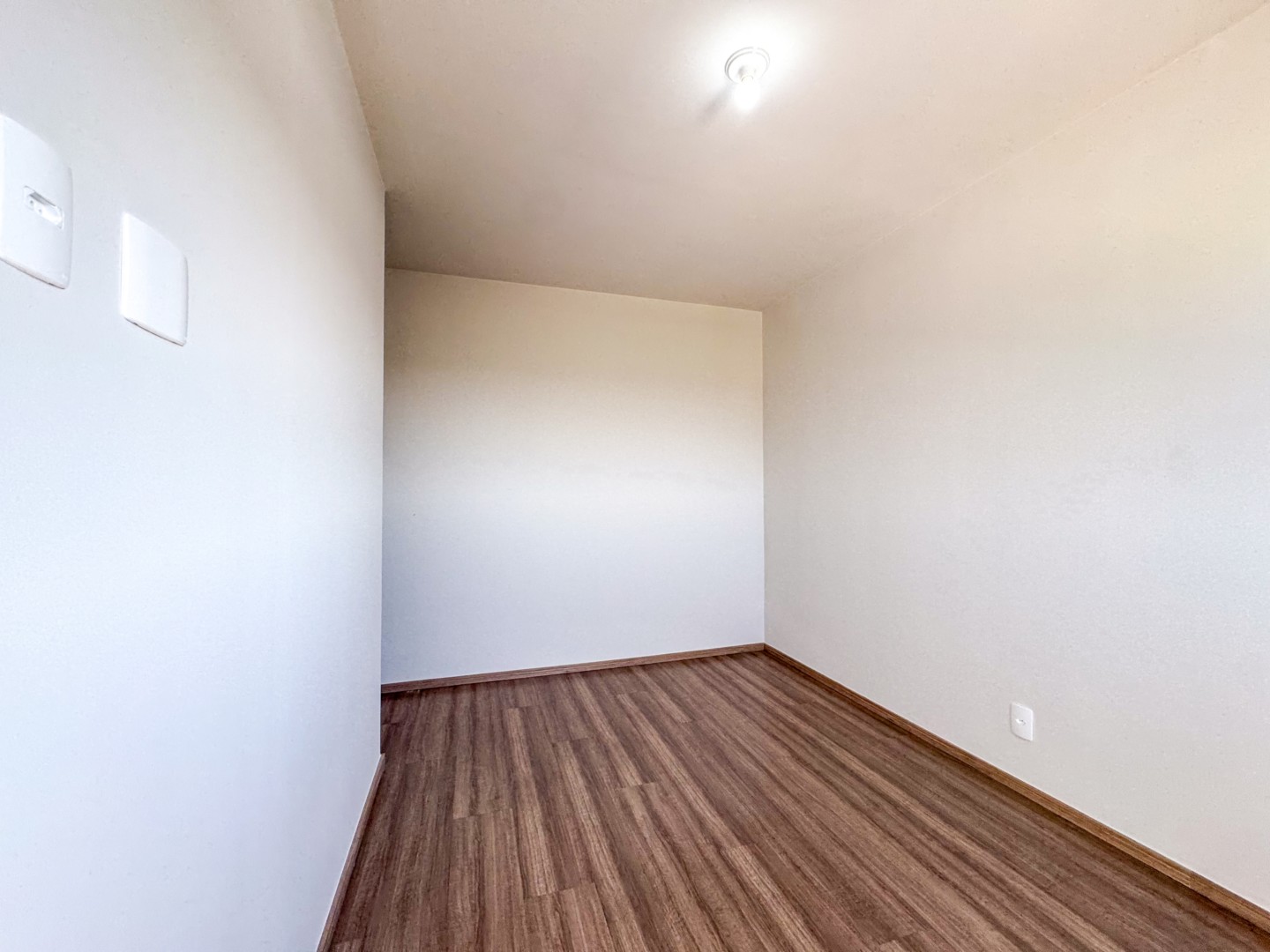 Apartamento para locação no bairro Portal Norte de Londrina - Foto 21