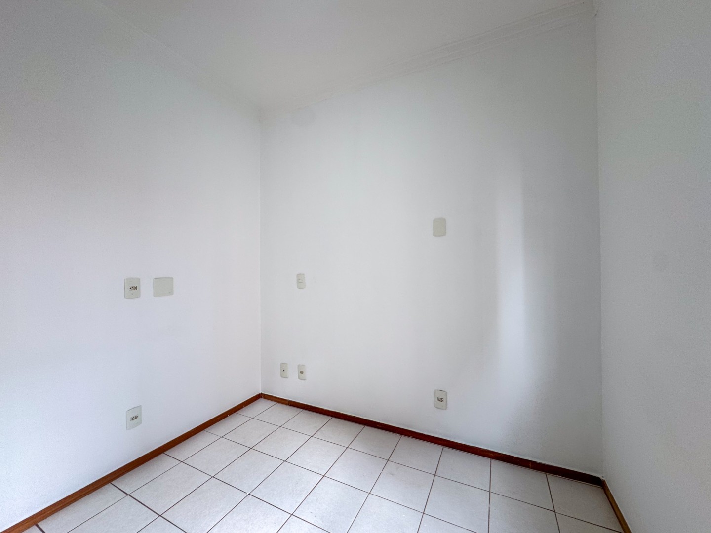 Apartamento para venda no bairro Terra Bonita de Londrina - Foto 11