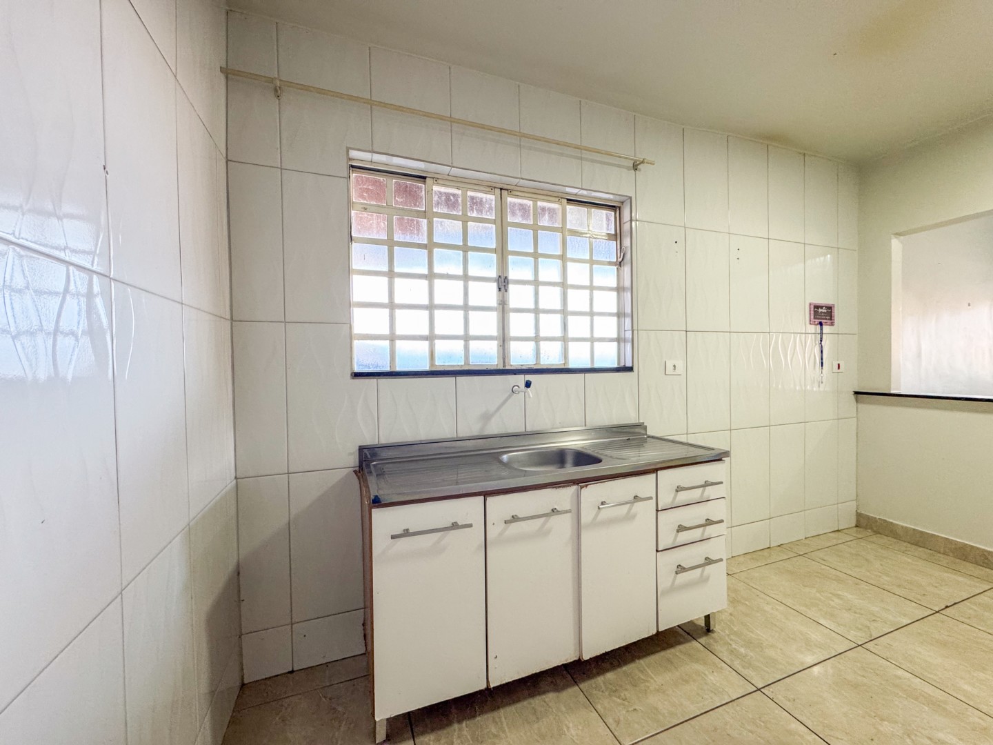 Casa Residencial para locação no bairro Parigot de Souza 3 de Londrina - Foto 9