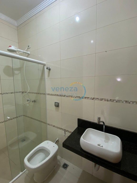 Casa Residencial para venda no bairro Jardim Santa Alice de Londrina - Foto 4