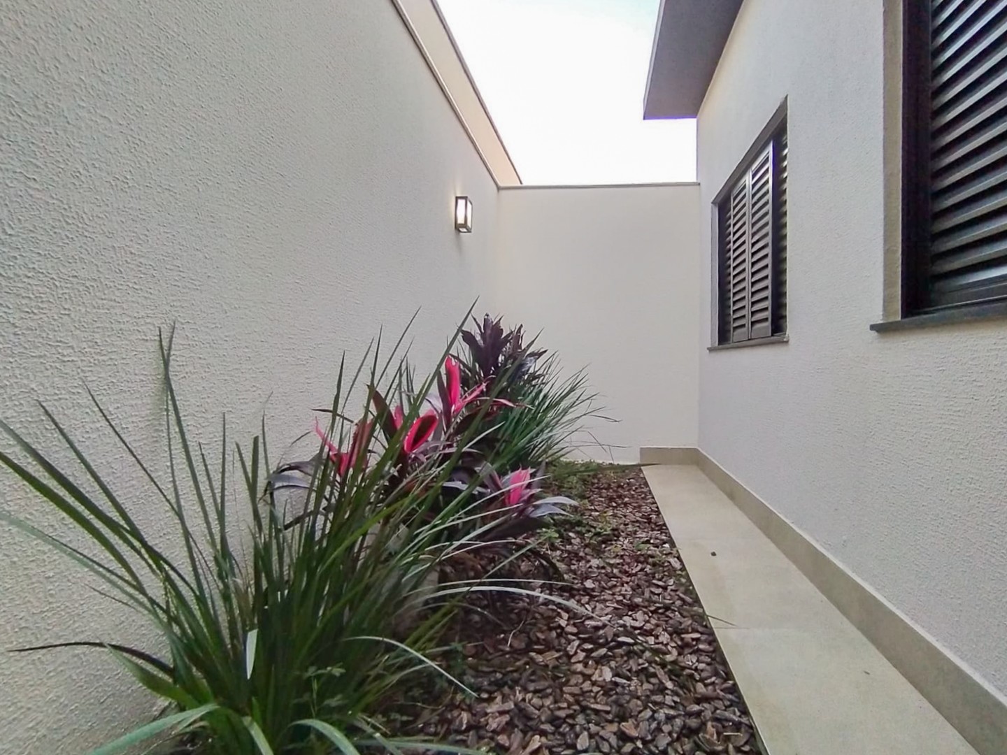 Casa Residencial para locação no bairro Esperanca de Londrina - Foto 16