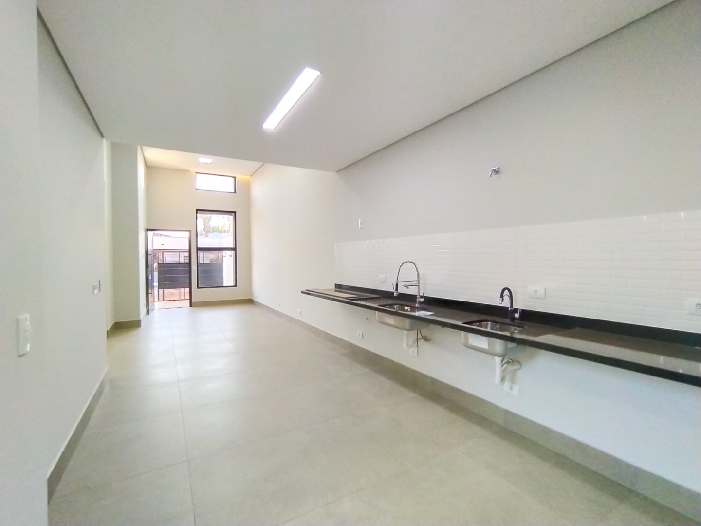 Casa Residencial para locação no bairro Esperanca de Londrina - Foto 12