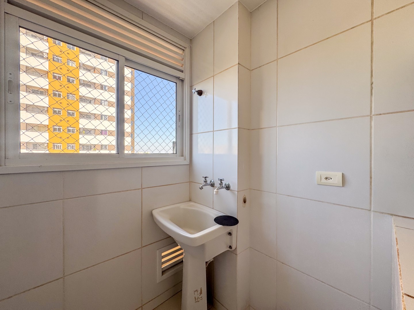 Apartamento para locação no bairro Gleba Palhano de Londrina - Foto 20