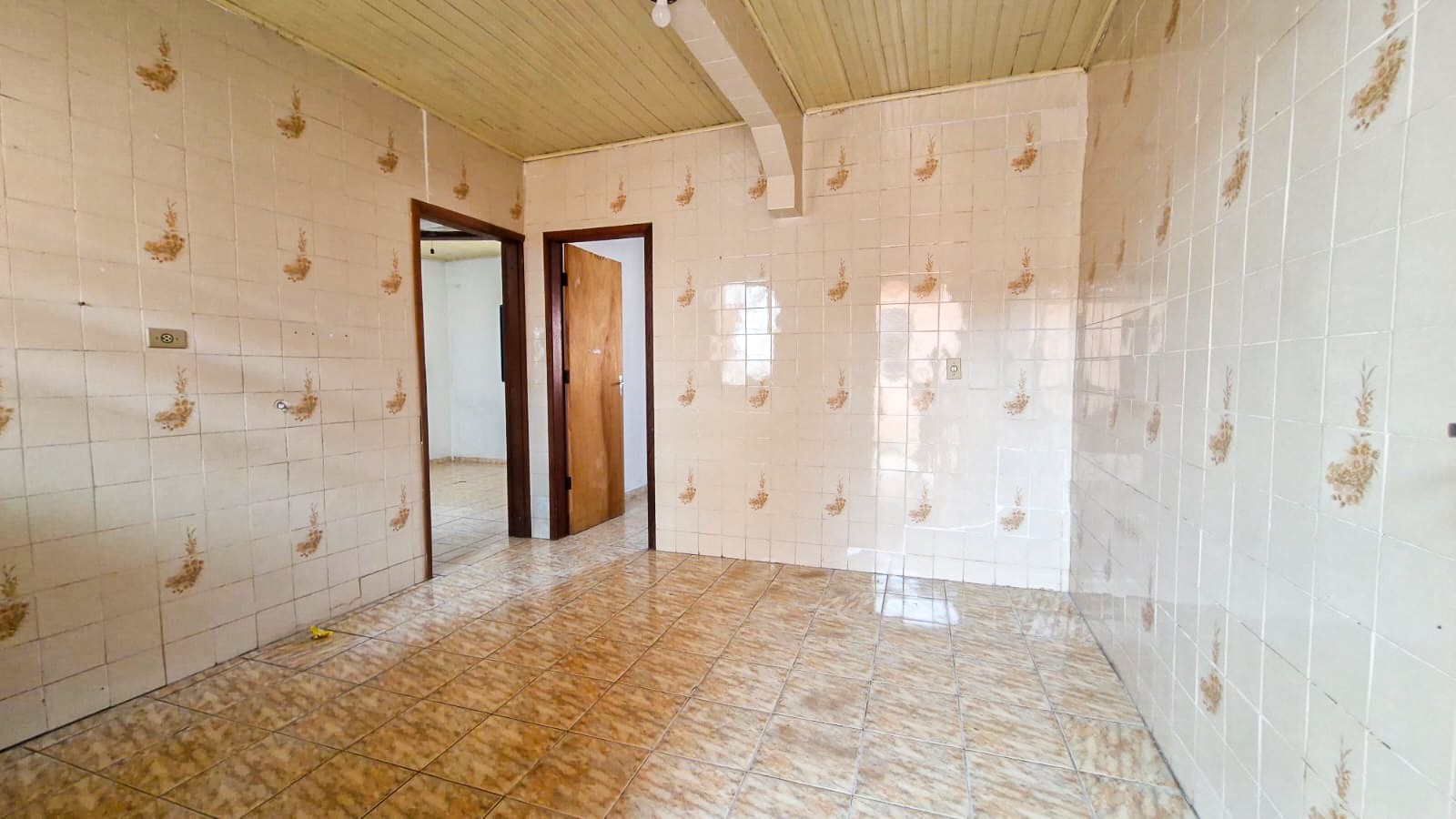 Casa Residencial para locação no bairro Violim de Londrina - Foto 12