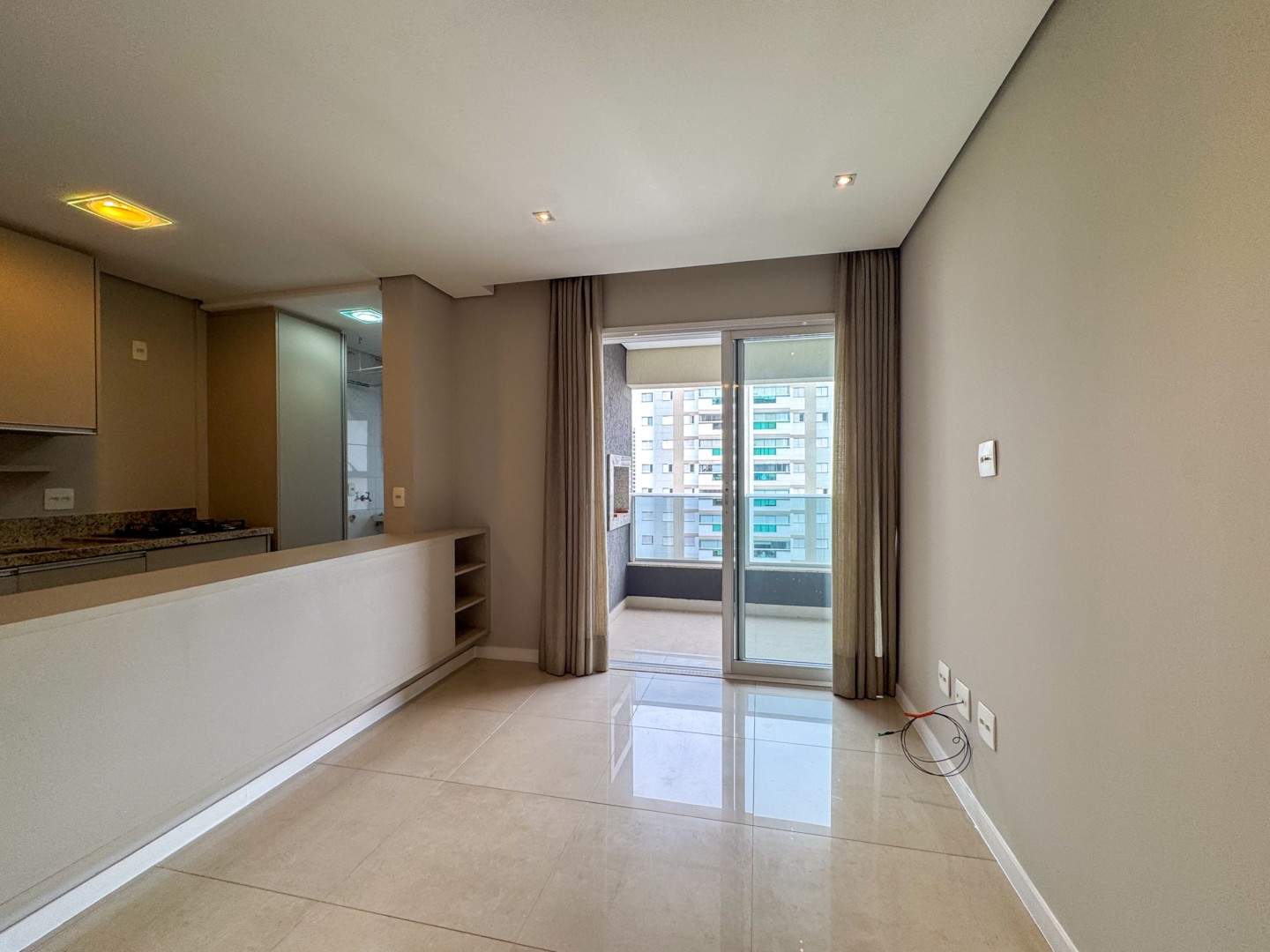 Apartamento para locação no bairro Gleba Palhano de Londrina - Foto 4