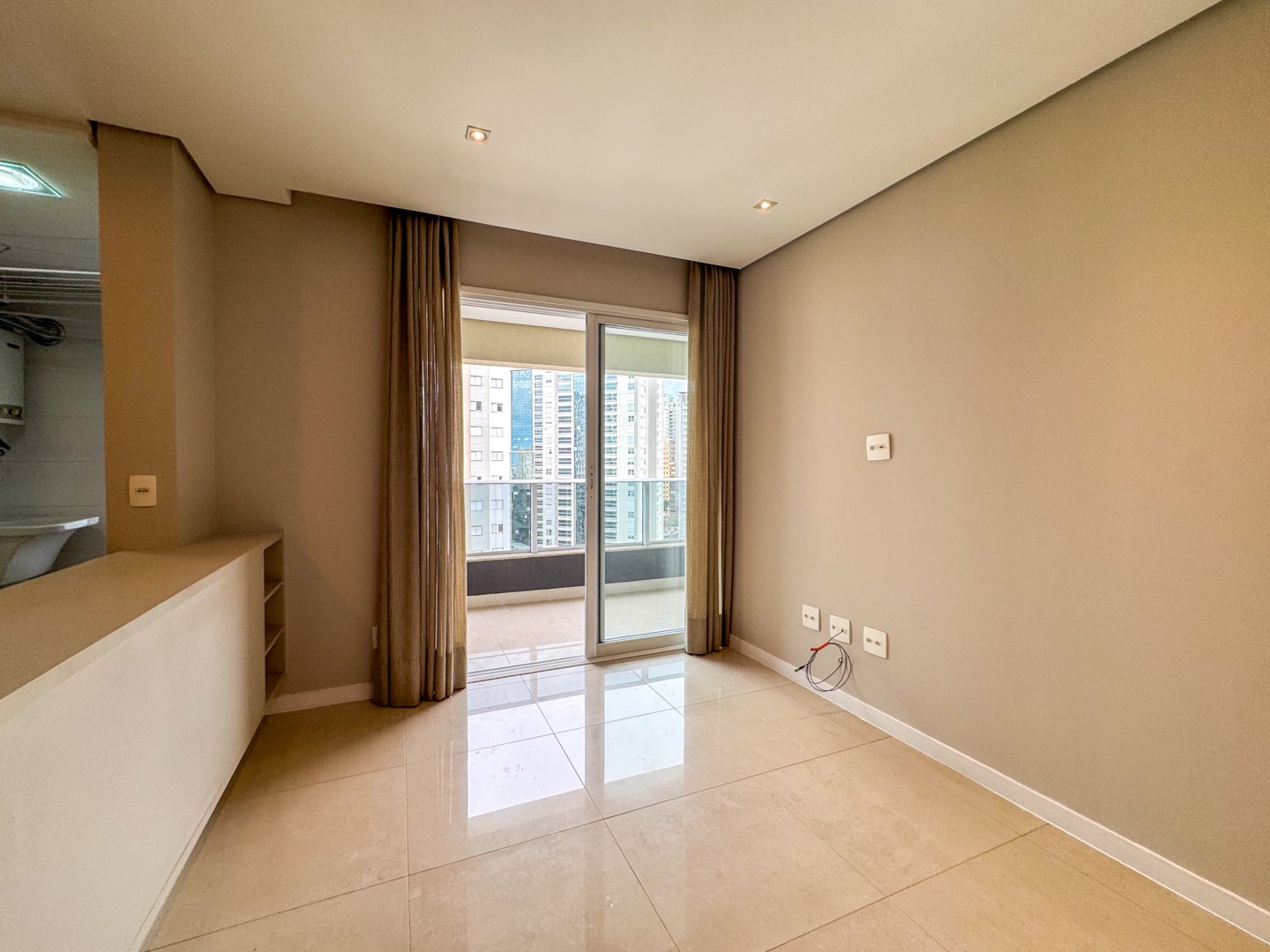 Apartamento para locação no bairro Gleba Palhano de Londrina - Foto 5