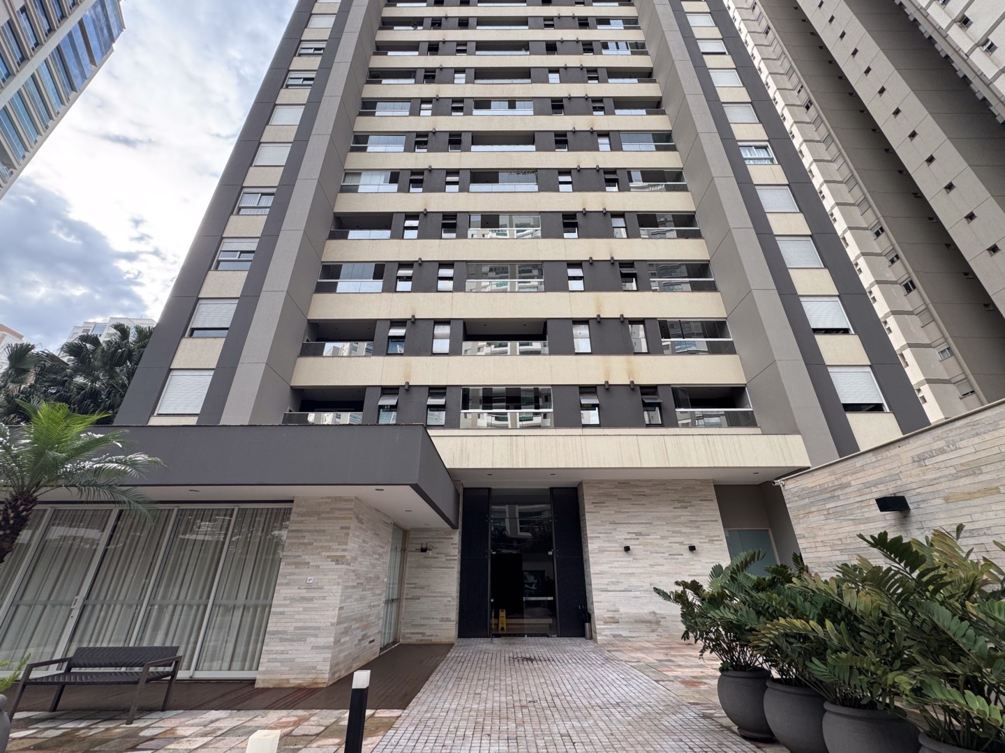 Apartamento para locação no bairro Gleba Palhano de Londrina - Foto 21