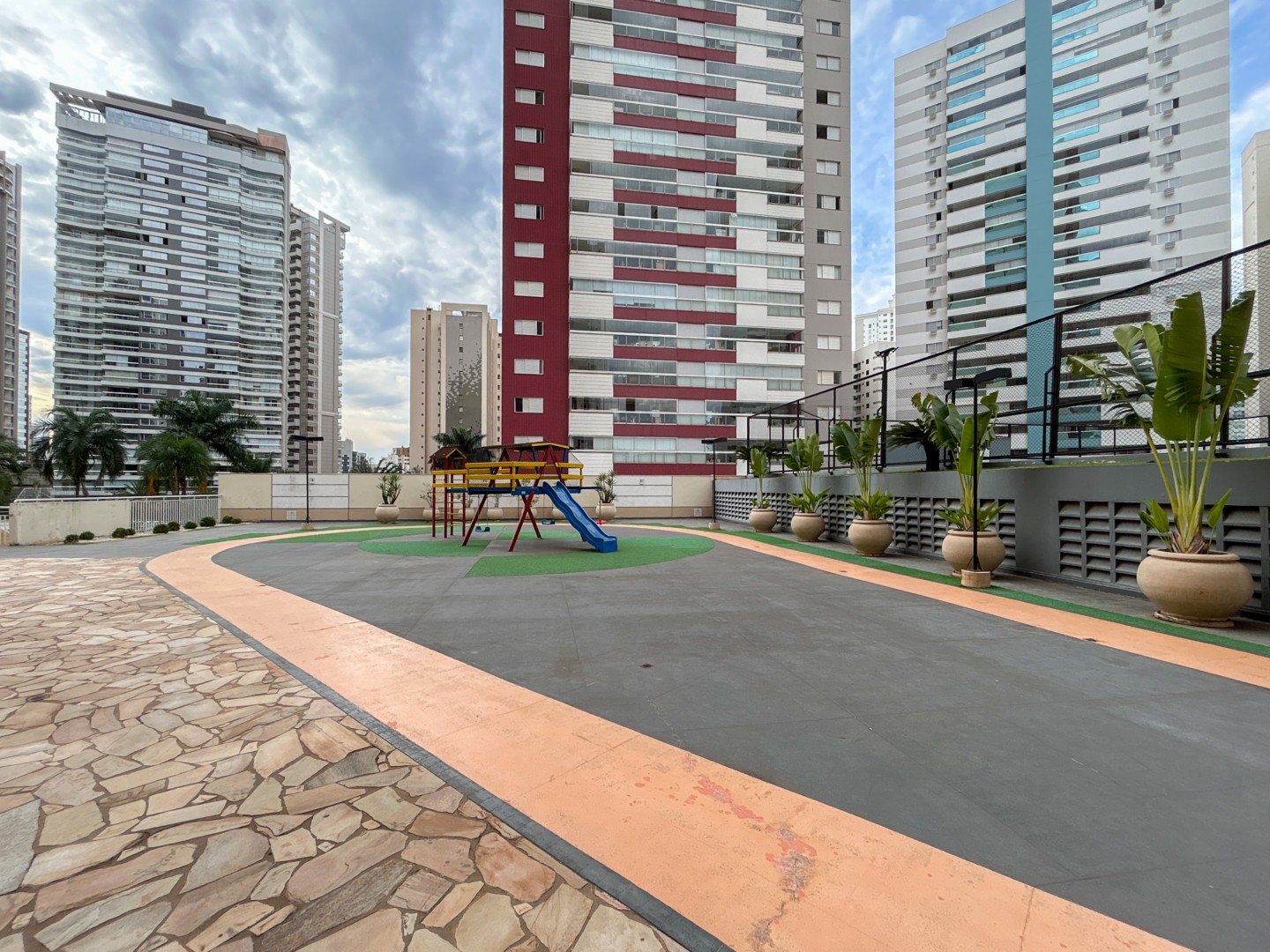 Apartamento para locação no bairro Palhano 2 de Londrina - Foto 30