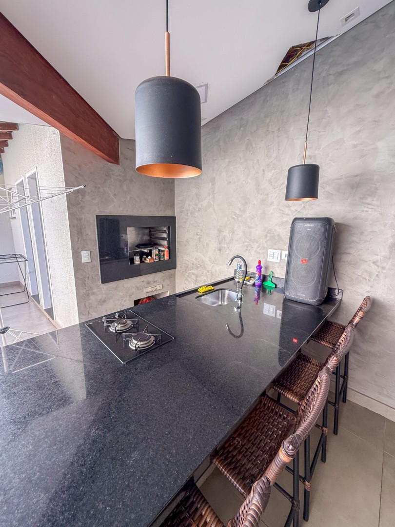 Casa Residencial para venda no bairro Vale das Araucarias de Londrina - Foto 12