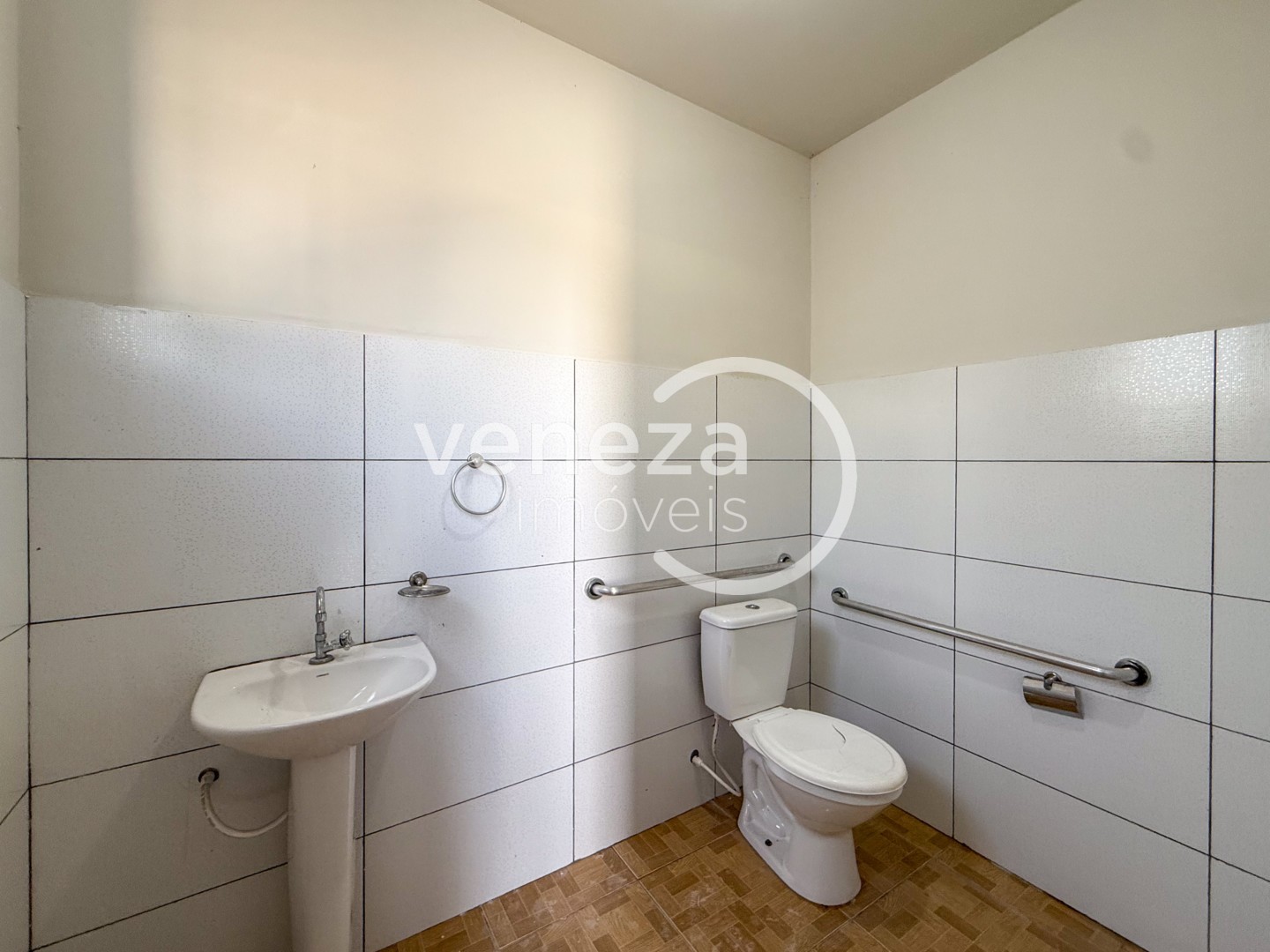 Salão-loja para venda no bairro Jardim Belo Horizonte de Londrina - Foto 18