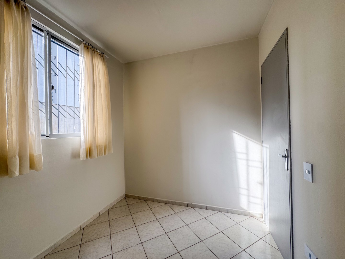 Apartamento para locação no bairro Gleba Palhano de Londrina - Foto 19