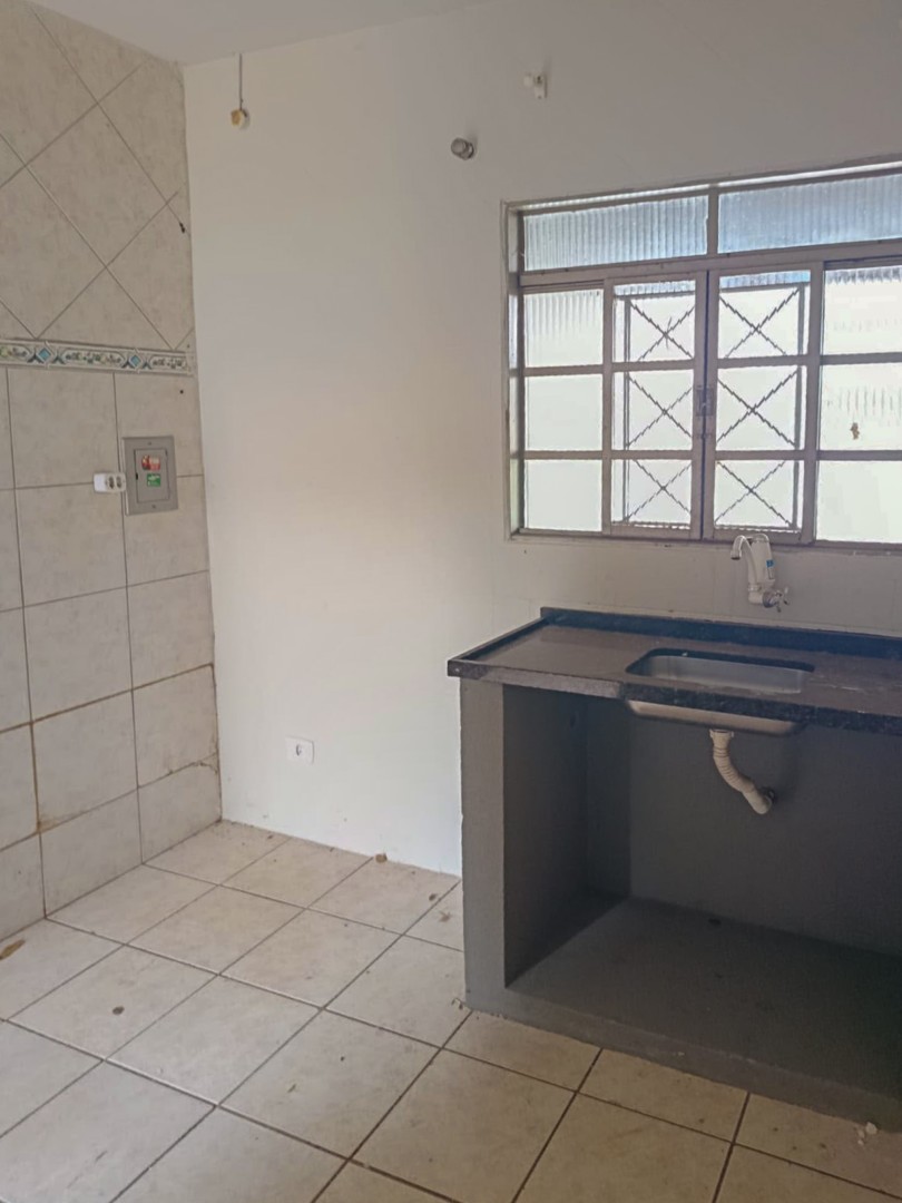 Casa Residencial para venda no bairro Jardim Guararapes de Londrina - Foto 10