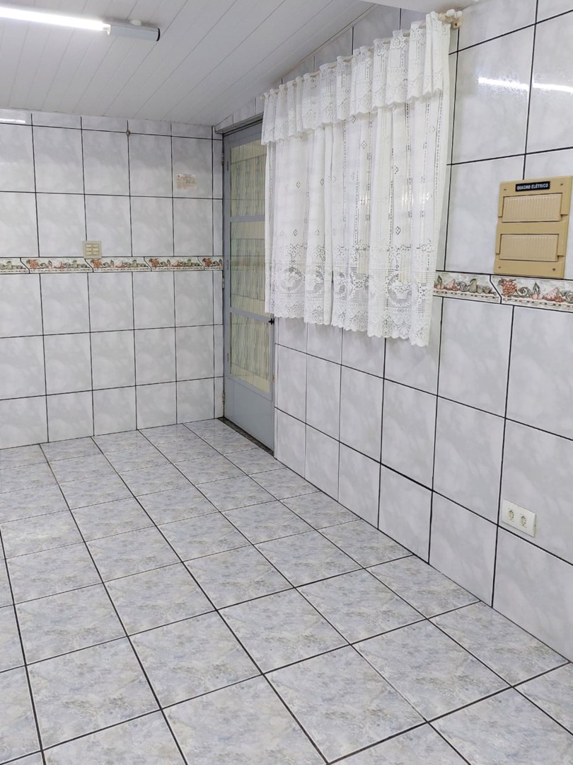 Casa Residencial para venda no bairro Alexandre Urbanas de Londrina - Foto 15
