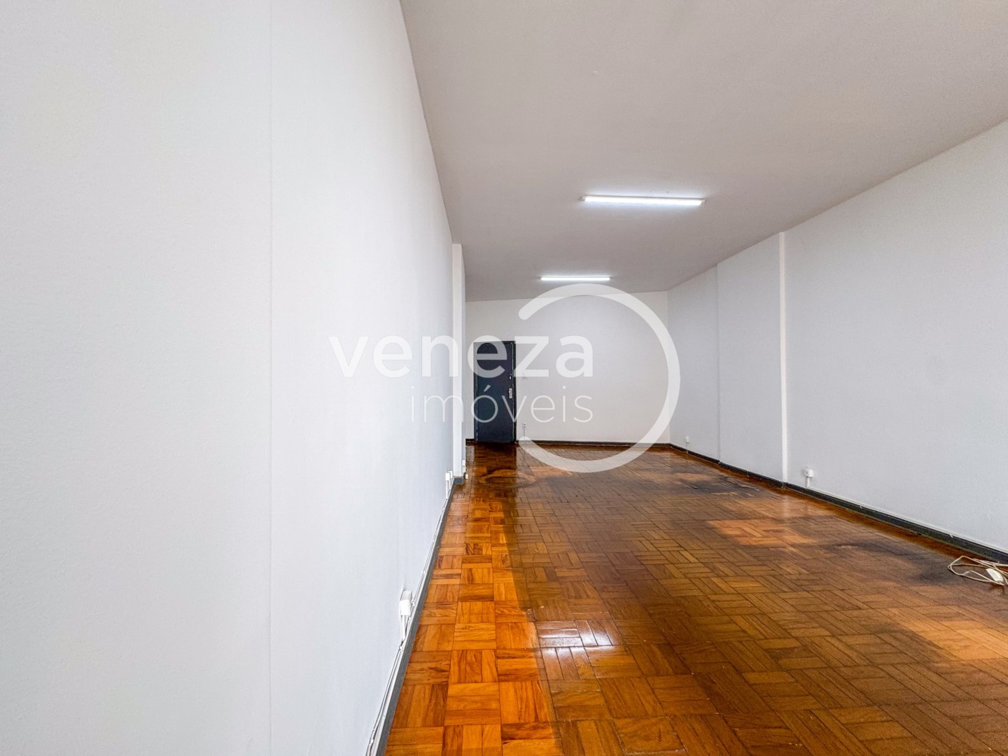 Sala/Conjunto Comercial à venda em Centro, Londrina — Portal Chave Fácil