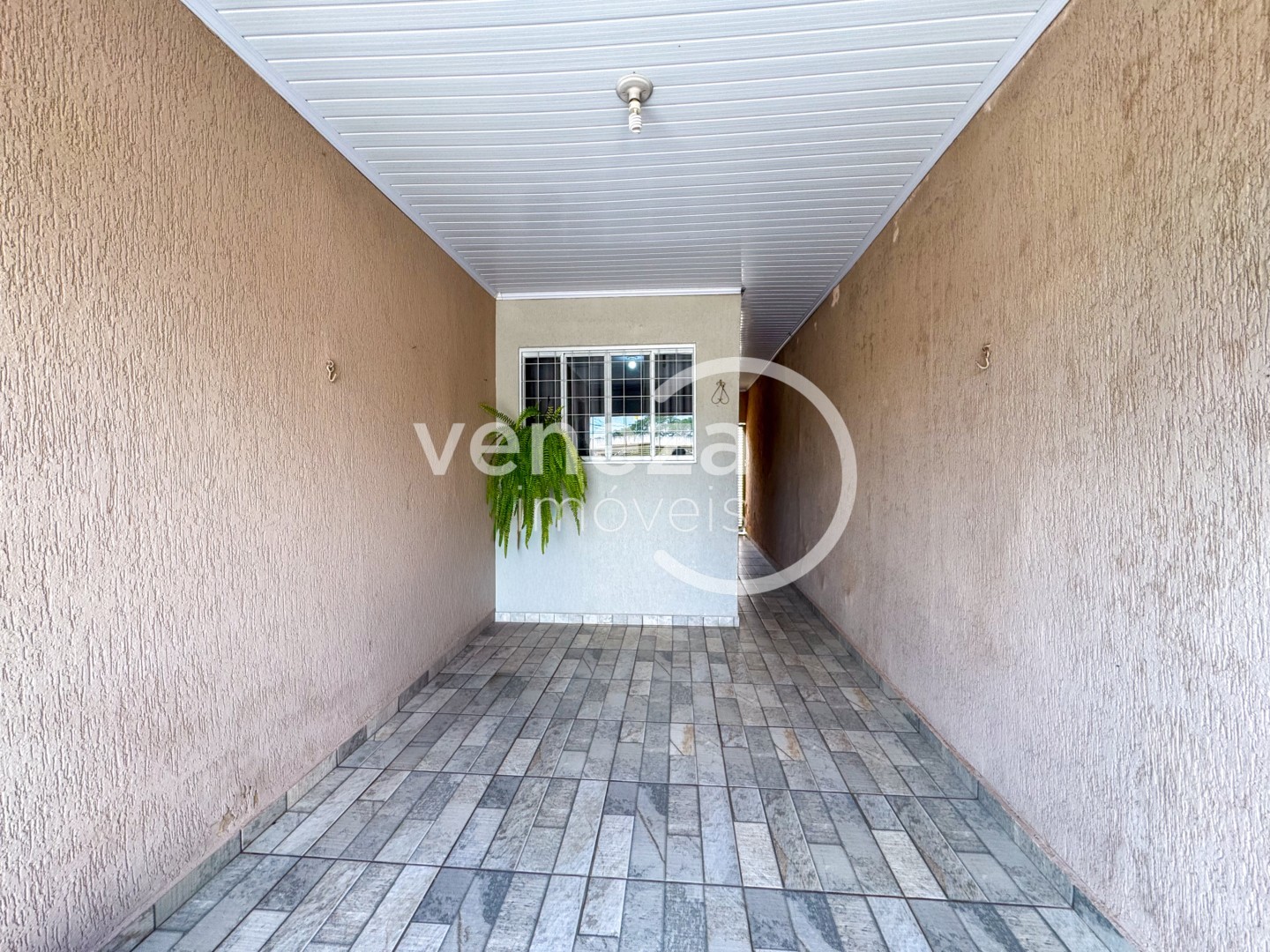 Casa Residencial para venda no bairro Sao Lourenco de Londrina - Foto 4