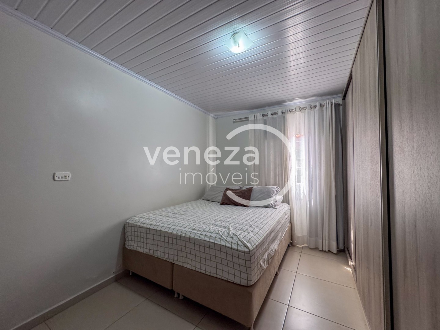 Casa Residencial para venda no bairro Sao Lourenco de Londrina - Foto 11
