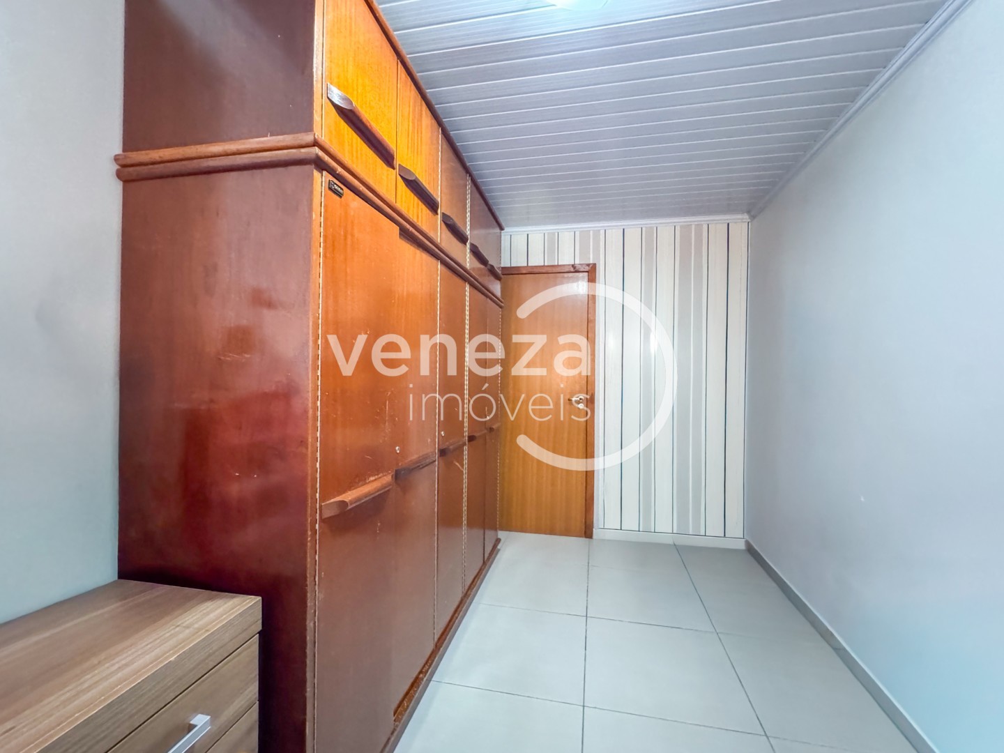 Casa Residencial para venda no bairro Sao Lourenco de Londrina - Foto 15