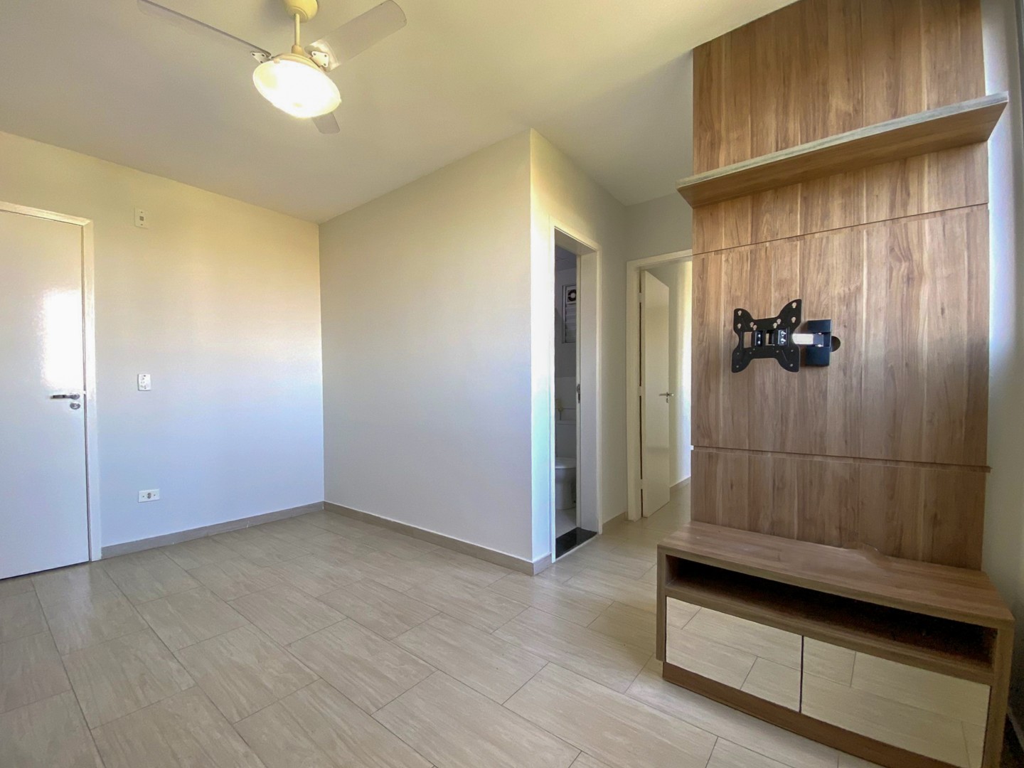 Apartamento para venda no Gleba Palhano em Londrina com 78,01m² por R$ 280.000  - Foto 3