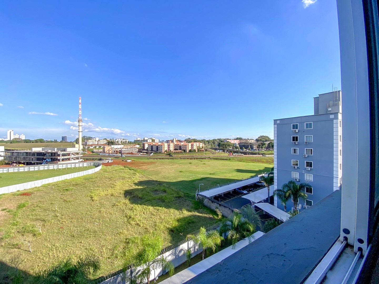 Apartamento para venda no bairro Gleba Palhano de Londrina - Foto 13