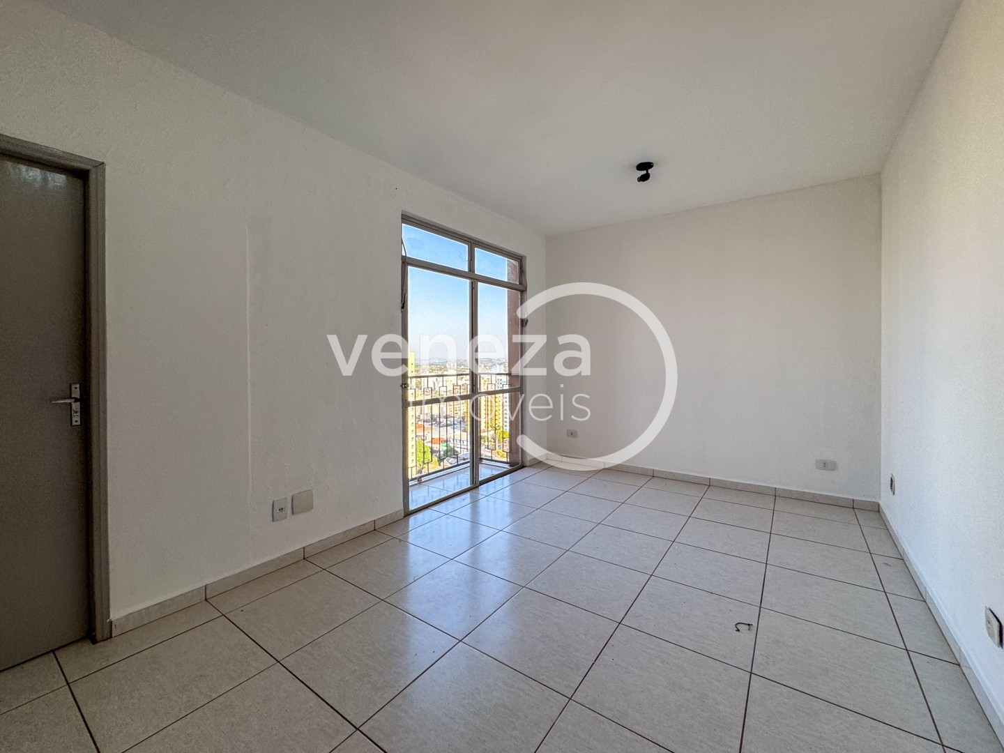 Apartamento para locação no bairro Centro de Londrina - Foto 5