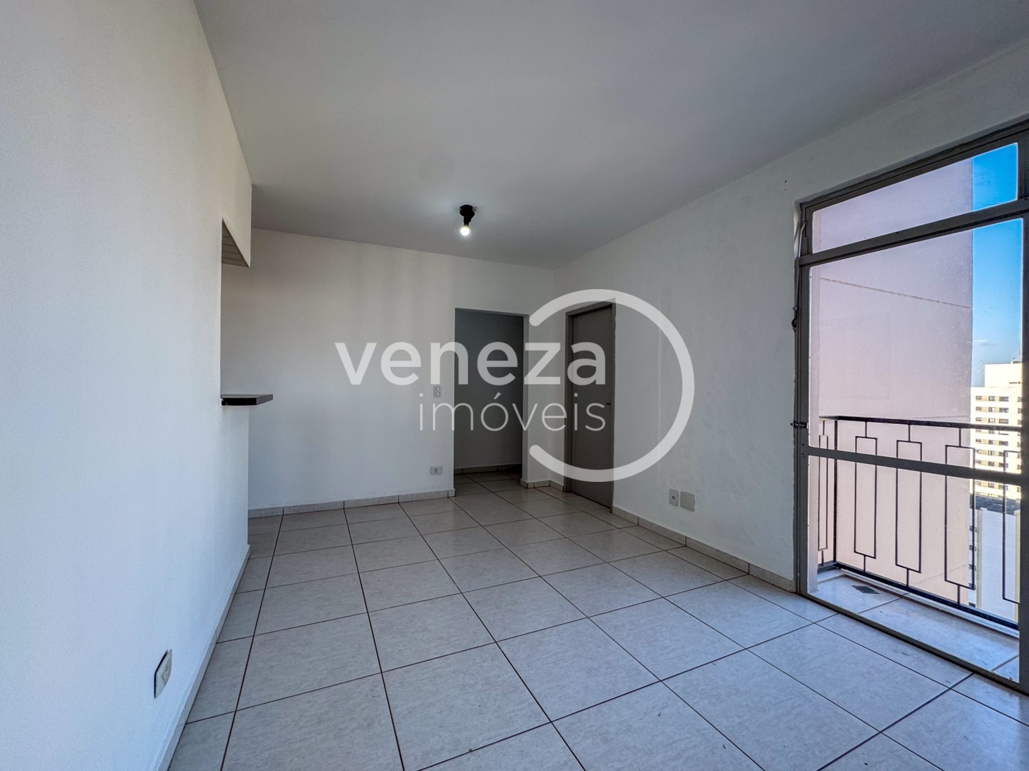 Apartamento para locação no bairro Centro de Londrina - Foto 8