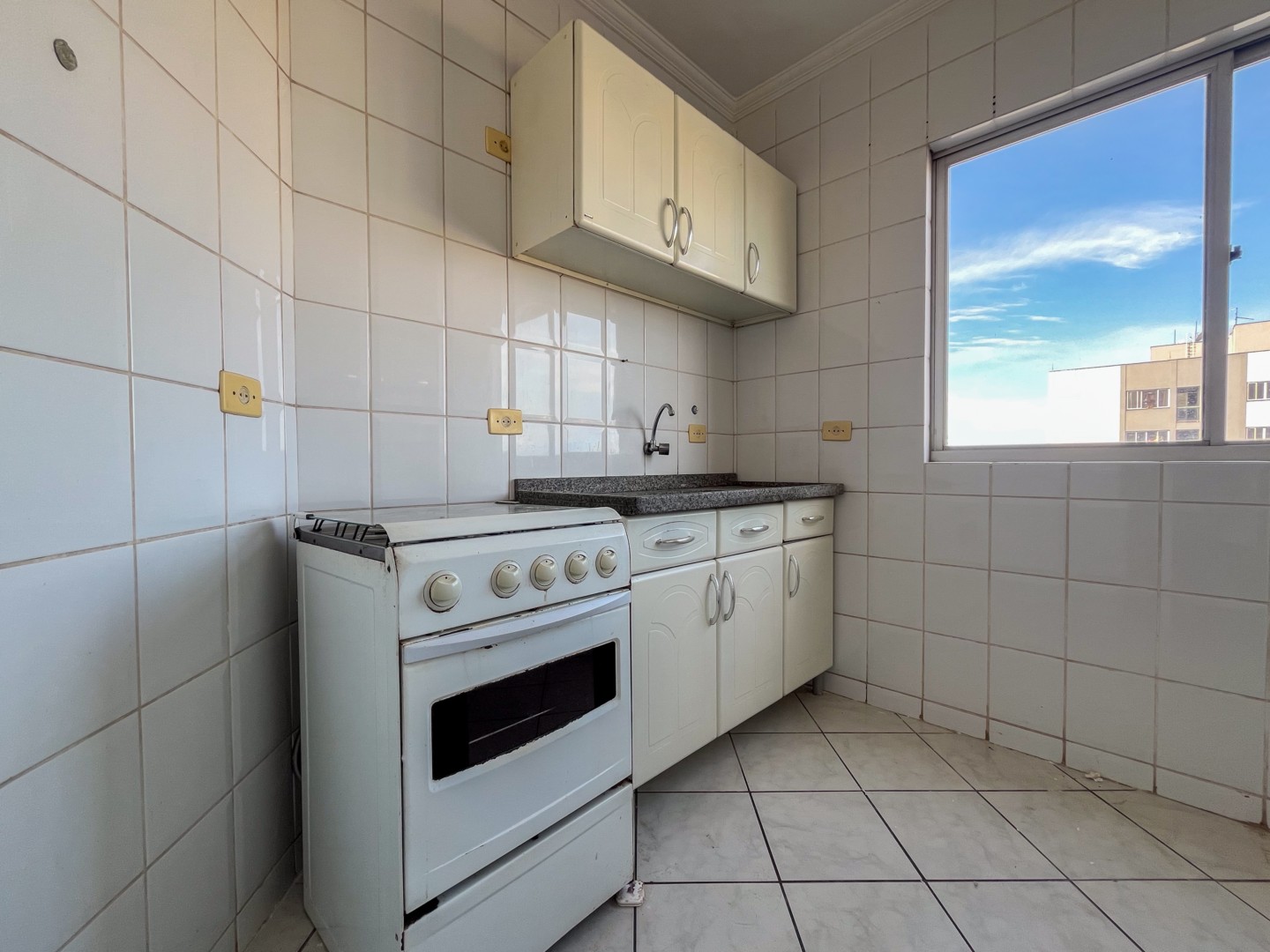 Apartamento para locação no bairro Centro de Londrina - Foto 9