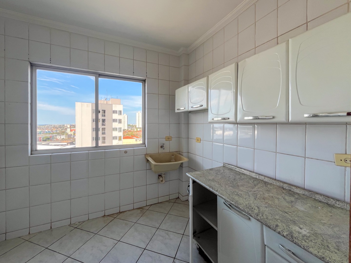 Apartamento para locação no bairro Centro de Londrina - Foto 12