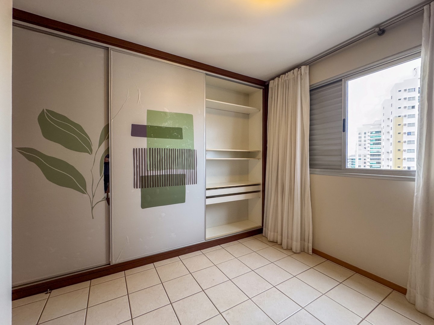 Apartamento para venda no bairro Gleba Palhano de Londrina - Foto 11