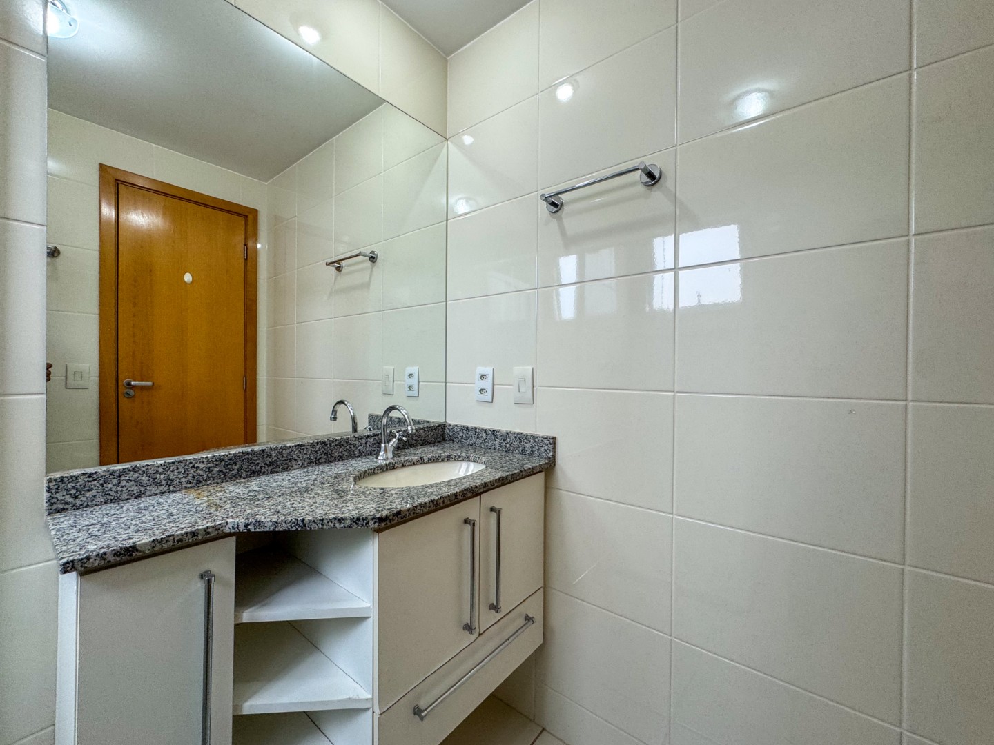 Apartamento para venda no bairro Gleba Palhano de Londrina - Foto 21