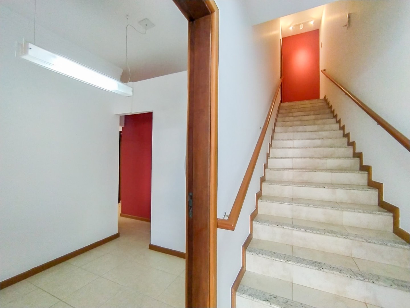 Apartamento para locacao no Bela Vista em Londrina com 70m² por R$ 2.800